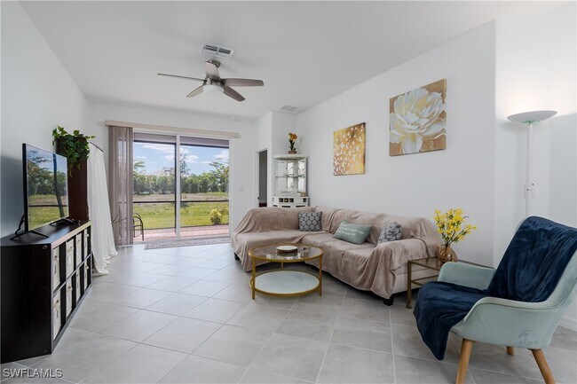 Foto del edificio - 2140 Dragonfruit Wy