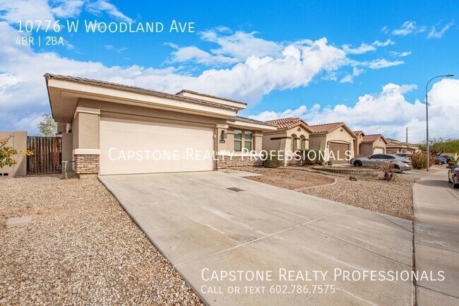 Foto del edificio - 4 bedroom 2 bath home located in Roosevelt...