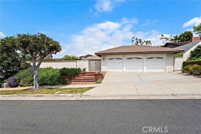 Primary Photo - 1516 Seacrest Dr