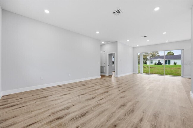 Foto del edificio - 13975 SW 27 Ct Rd