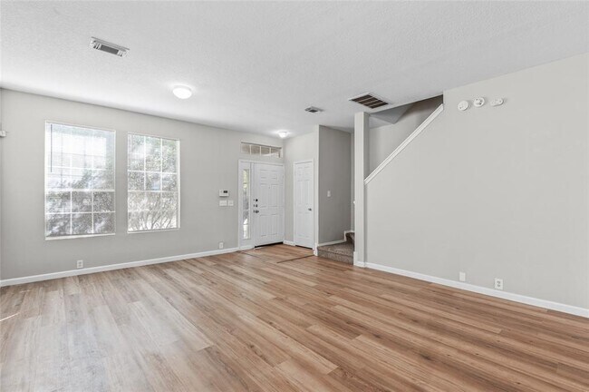 Building Photo - 2311 Walnut Fair Ln