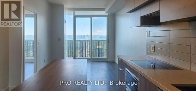 Photo du bâtiment - 4506-4508 EGLINTON St