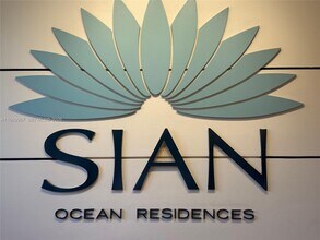 Building Photo - 4001 S Ocean Dr