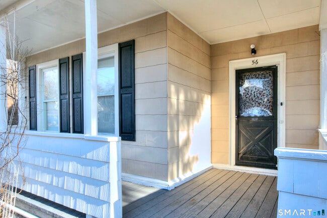 Building Photo - 56 Franklin St