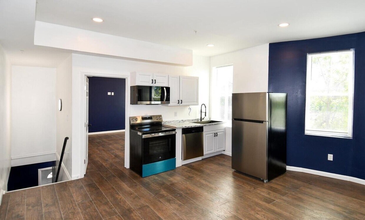 Foto principal - 2601 N Charles St