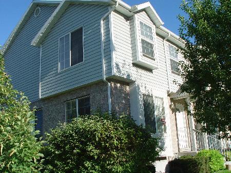 Fotografía del edificio - 885 E 350 N