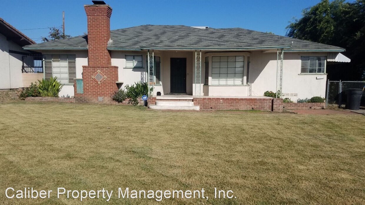 Primary Photo - 2 br, 1.5 bath House - 1756 Alameda St.