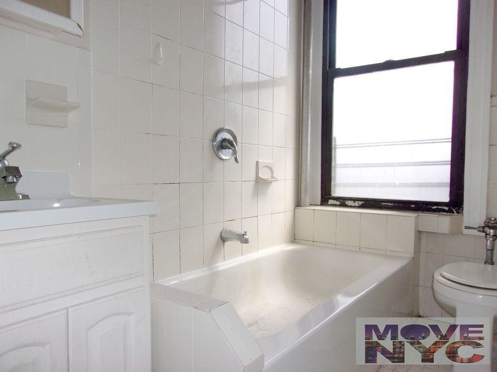 Foto del edificio - 515 W 170th St