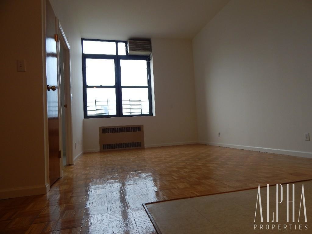 Primary Photo - 203 Rivington St