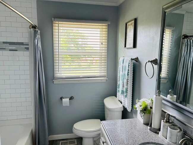 Hall BR - 2110 S Post Rd