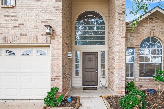 Foto del edificio - 23035 Canal Rd