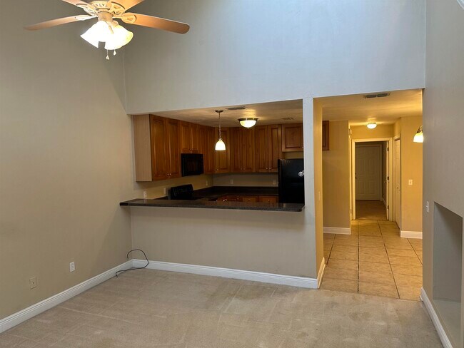 Foto del edificio - 3356 Sugar Berry Way