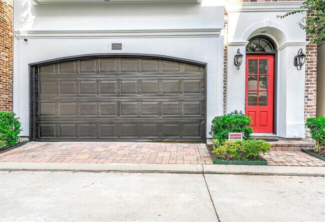 Building Photo - 2715 Arabelle Grove