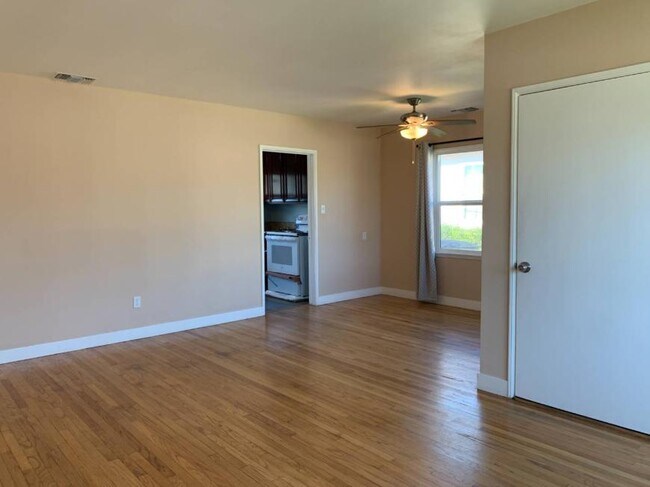 Foto del edificio - 2.0 bedroom in Rosemead California 91770