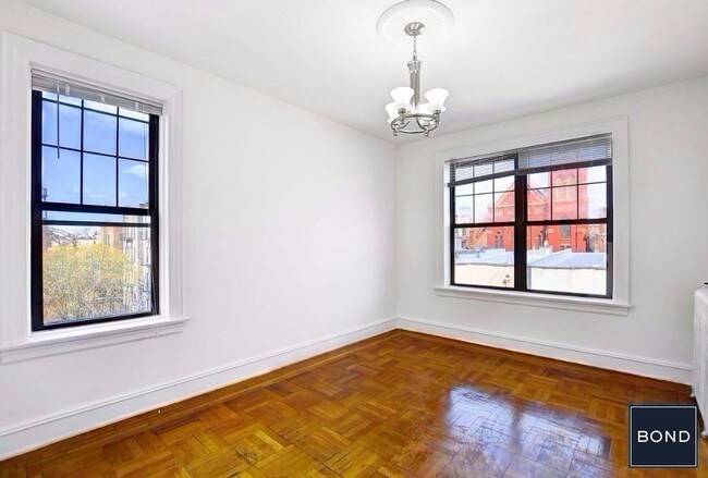 Foto del edificio - 145 Noble St