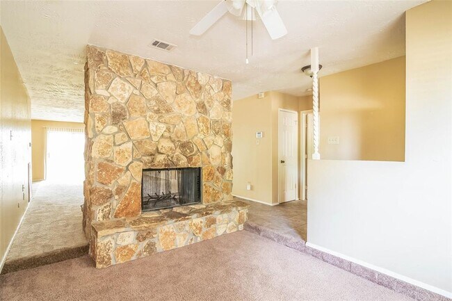 Foto del edificio - 4302 Stonehenge Trail