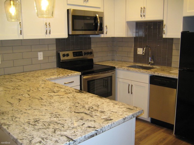 Building Photo - 27715 Mountain Meadow Rd