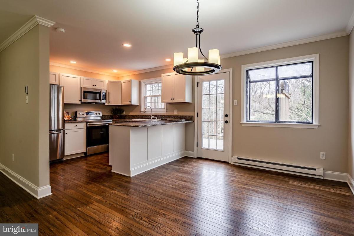 Foto principal - 135 Weedon Ct