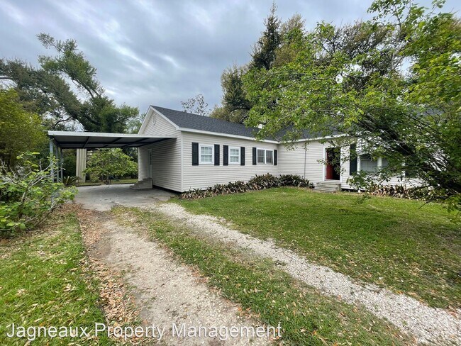 Foto del edificio - 3 br, 2 bath House - 315 W Burton St