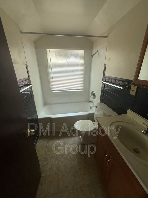 Foto del edificio - 2634 SE Adams St