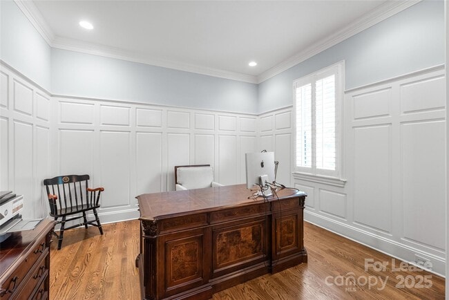 Foto del edificio - 6723 Conservatory Ln
