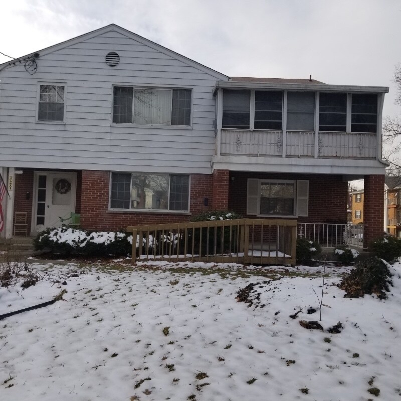 1574 Oak Knoll Dr Unit 2, North College Hill, OH 45224 Room for Rent in North College Hill, OH