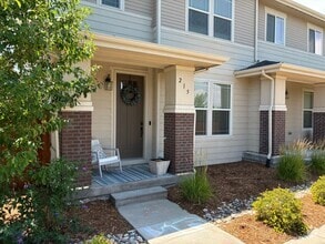 Building Photo - 215 West Jamison Court