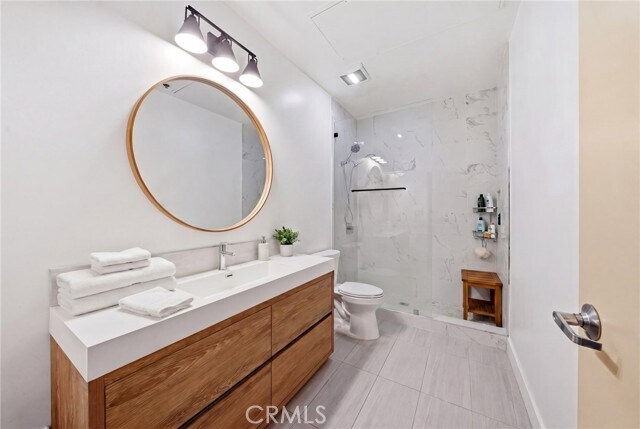 Foto del edificio - 825 East 4th St