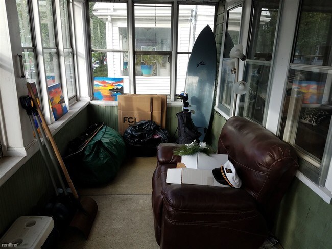 2 Br 1 Bath Apartment 23 Wall St Condo For Rent In Everett Building Photo 2 Br 1 Bath Apartment 23 Wall St