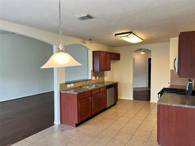 Foto del edificio - 11815 Fortune Park Dr