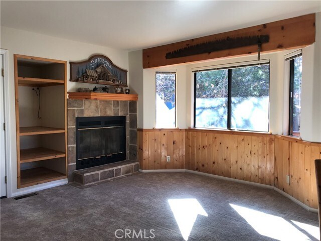 Building Photo - 33032 Arrowbear Dr
