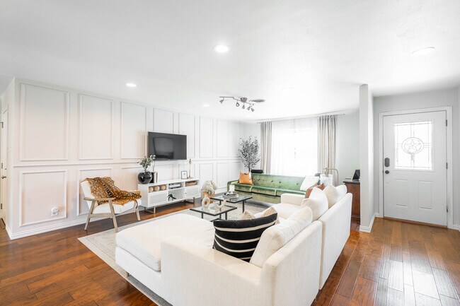 Foto del edificio - 3411 Shell Ave
