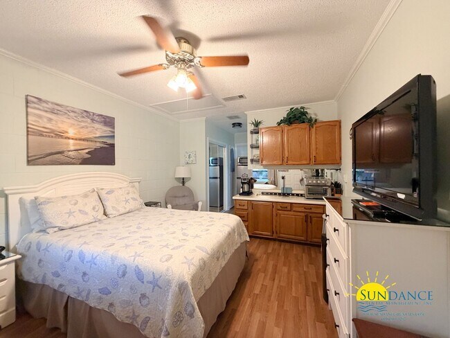 Building Photo - Fully Furnished Studio Living in Shalimar with All Utilities Included!