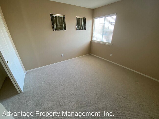 Foto del edificio - 3 br, 3 bath House - 1856 Amy Way