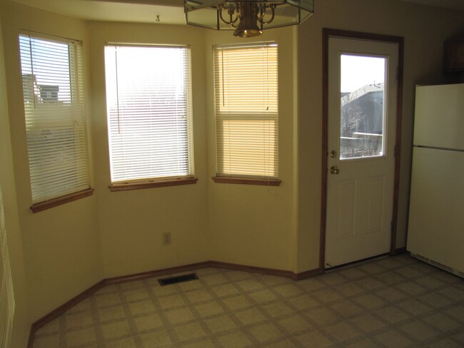 Foto del edificio - Cute 3 Bedroom Rancher in Eastern Colorado...