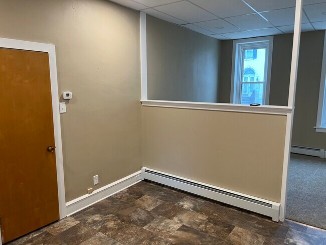 Foto del edificio - 400 E Philadelphia Ave