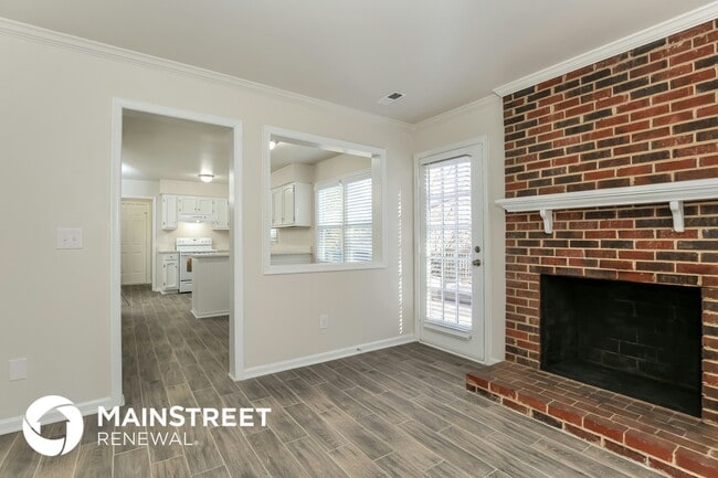 Building Photo - 6805 River Hills Dr