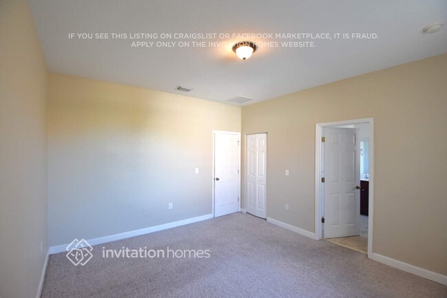 Foto del edificio - 20769 NE 10th Ct