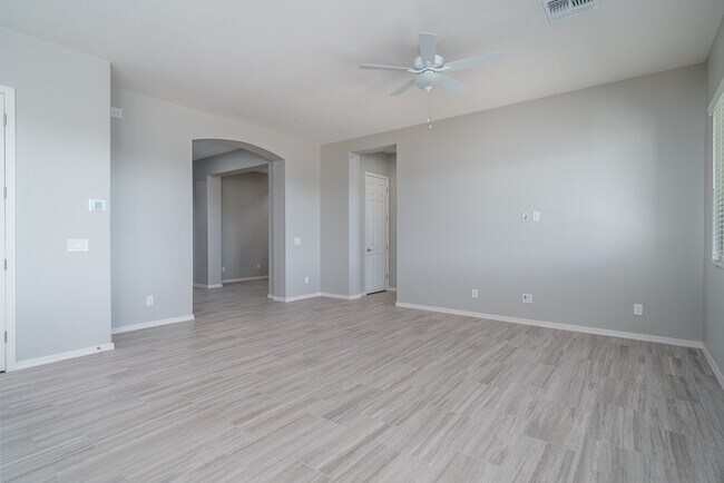 Foto del edificio - Surprise