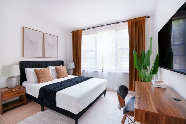Foto del edificio - 347 E 78th St