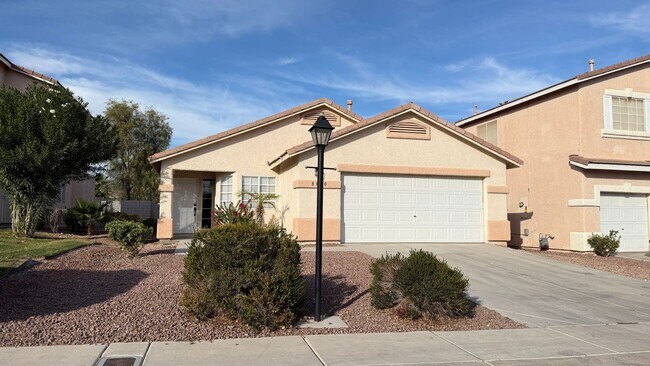 Foto del edificio - 8840 Spinning Wheel Ave