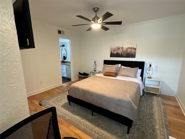 Foto del edificio - 2750 Holly Hall St