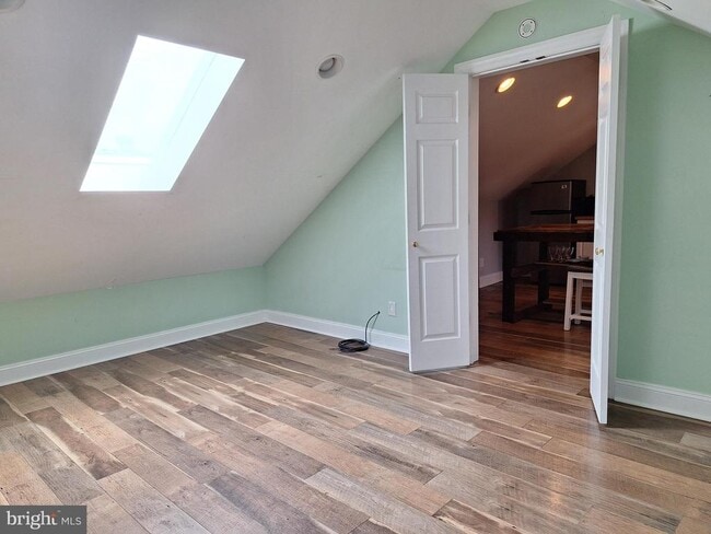 Foto del edificio - 9078 Knoll Run Ln