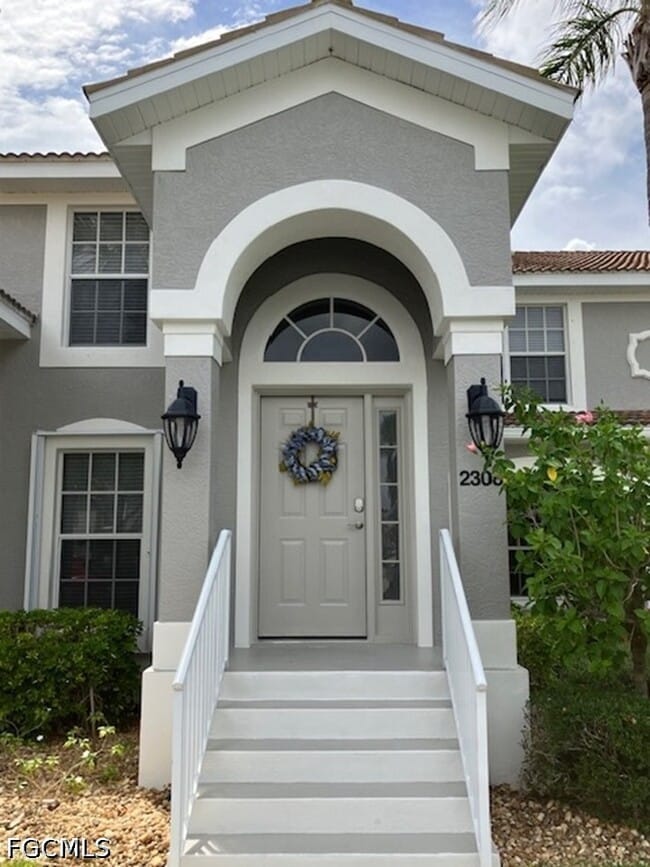 Building Photo - 10111 Colonial Country Club Blvd