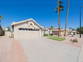 Building Photo - 4326 E Encinas Ave
