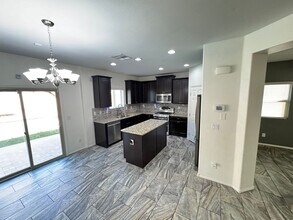 Building Photo - 8123 Mosaic Sunrise Ln