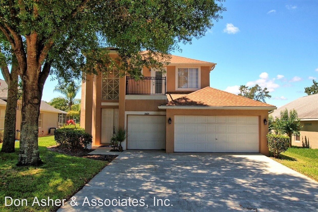 Primary Photo - 4 br, 2.5 bath House - 2825 MAYFLOWER LOOP