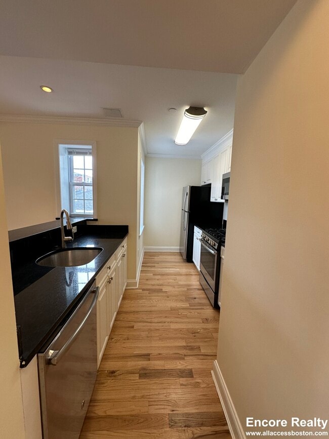 Building Photo - 55 Langdon St