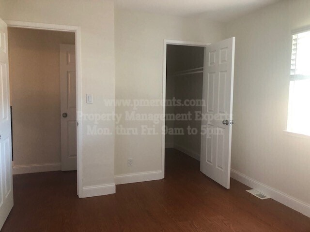 Building Photo - 1235 Pinetree Dr