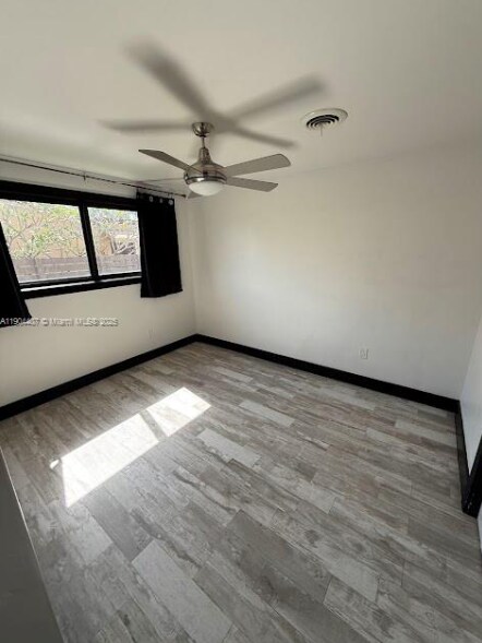 Foto del edificio - 4902 SW 87th Pl